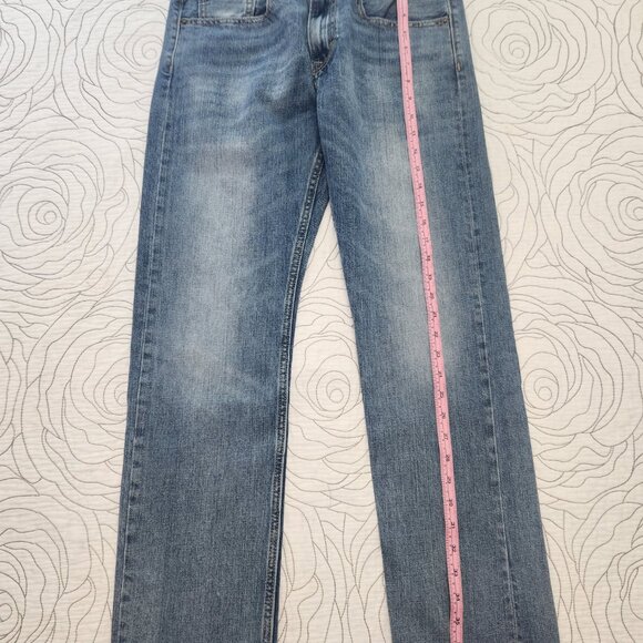 Unisex Slim Fit Blue Jeans w/ Minor Fading - Picture 9 of 10